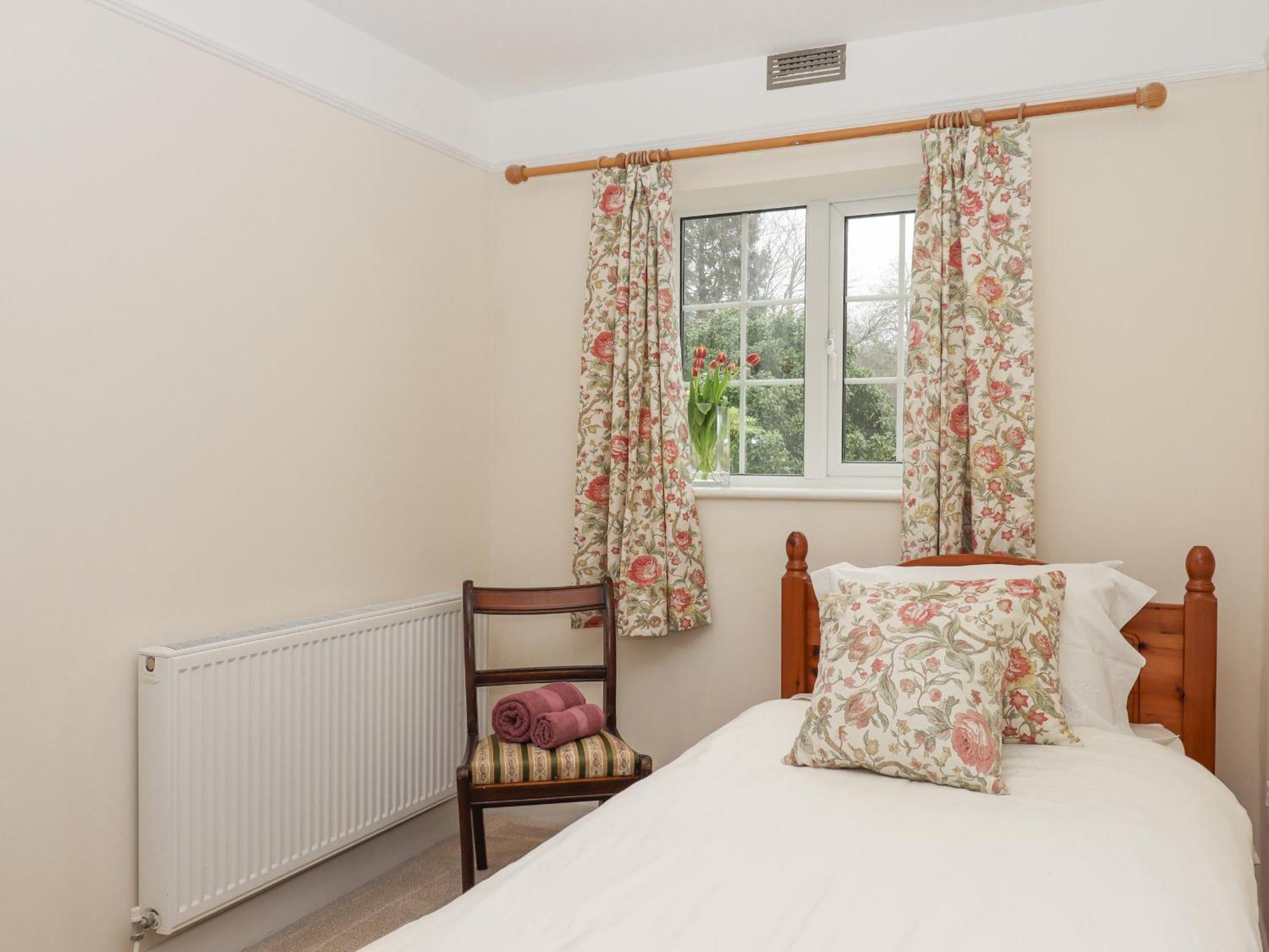 Glebe Cottage Йелвертон Экстерьер фото